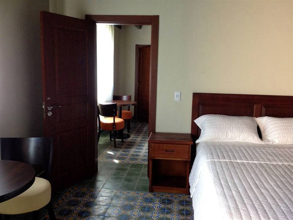 Hotel La Cretonne Les Cayes Eksteriør billede